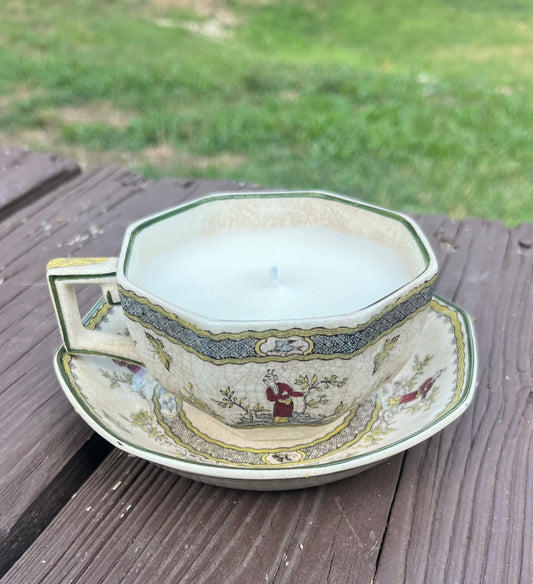 🕯️ Vintage Royal Doulton Teacup Candle – Mahogany Coconut – 6+ oz
